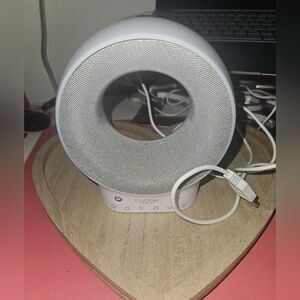 Hubble White and Gray Circular monitor
